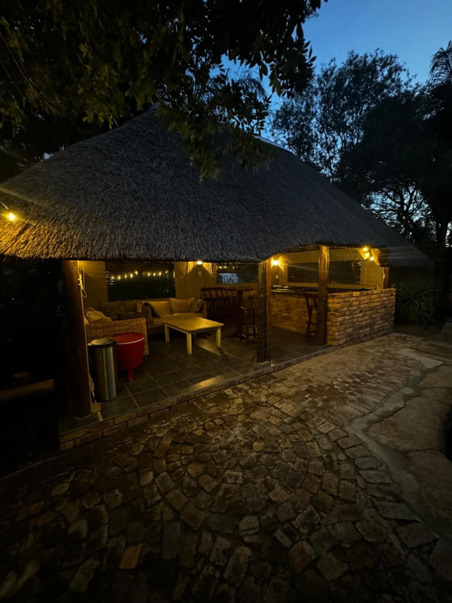 Khaya Africa Hospedaje Midrand Exterior foto